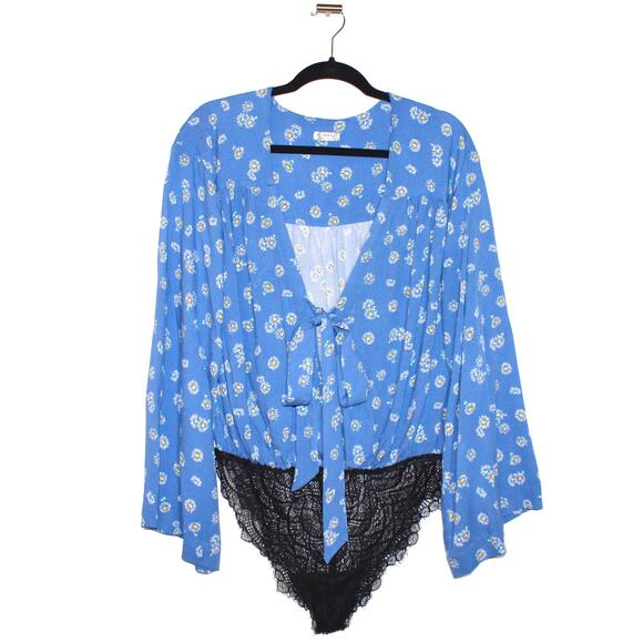 Free People Forties Printed Bell-Sleeve Bodysuit Medium - Picture 1 of 5